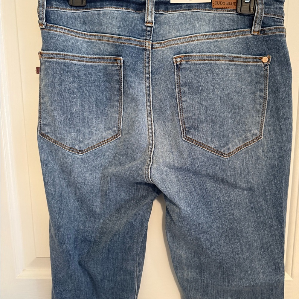 Judy Blue skinny Fit Capri Jeans Medium Blue * NEW WITH TAGS* - Picture 6 of 13
